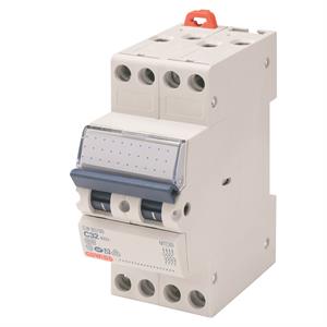 GW90290 DISJ 4X32A 6KA 2M