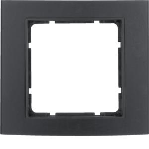 10113005 B.3 - QUADRO X1, PRET
