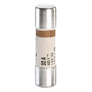 013332 FUSIVEL GL 10X38 32A