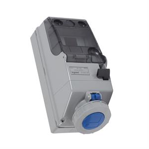 056669 QU.TOM.C/IN.32A 250V 2P+T IP66