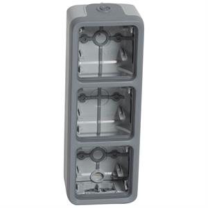 069679 PLEXO CAIXA TRIPLA VERTIC.CNZ