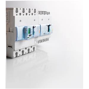 420649 DPX3 250 ELECT 4P 250A 70KA