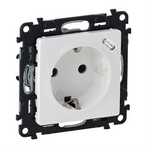 753135 VALENA L-T.MISTA 2P+T/USB-C BR