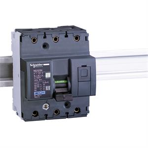 Disjuntor, Acti9 NG125N, 3P, 125 A, C curva, 25 kA (IEC 60947-2)