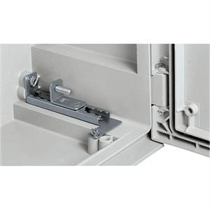 set of 4 step slides with brackets for adjustment of m.plate in PLM 108