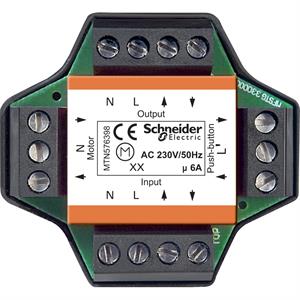 Multiple control relay for roller shutters, flush-mounted